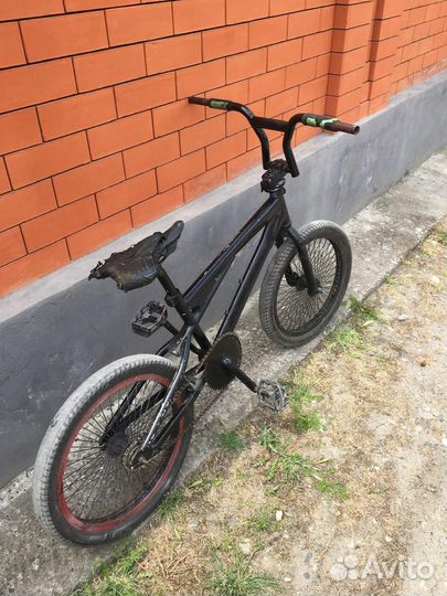 Трюковой велосипед бмх