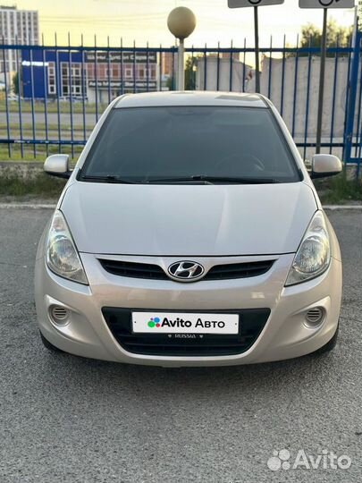 Hyundai i20 1.4 AT, 2010, 168 000 км