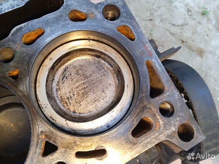 Блок головки цилиндров Renault Laguna 1 f3r 2.0