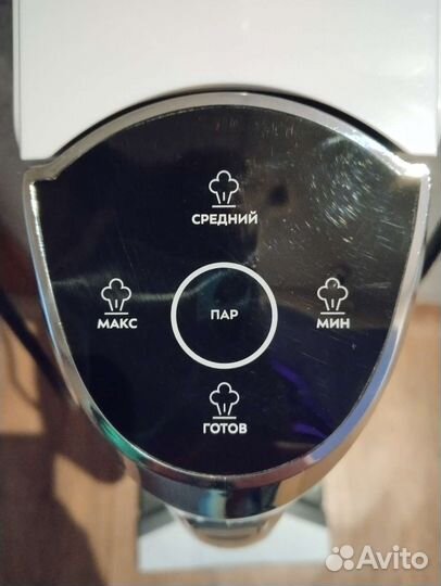 Вертикальный паровой пылесос Kitfort KT-595