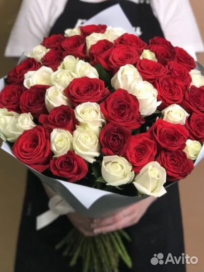 Розы красные/белые 50см,доставка цветов