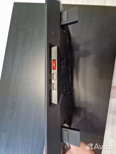 Подставка под ноутбук охлаждающая Crown cmls-150