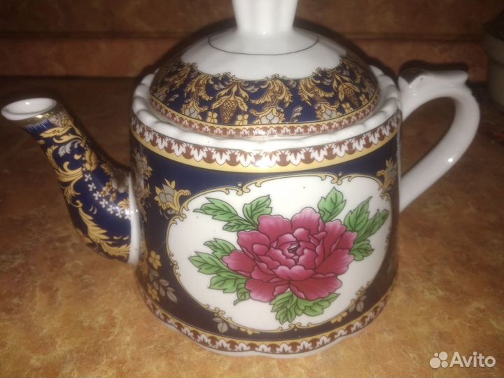 Продаю заварочний чайник стеклянный