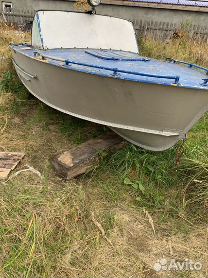 Лодка Прогресс 2-мр
