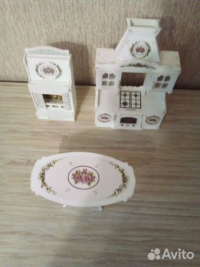 Набор мебели для кукольного домика