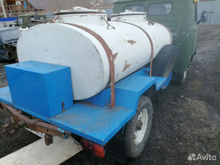 Пищевая цистерна на УАЗ 3303