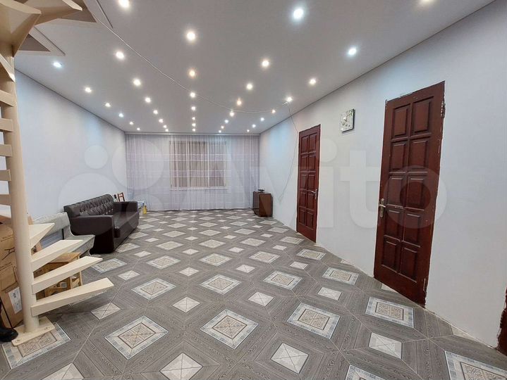 Дом 170 м² на участке 15 сот.