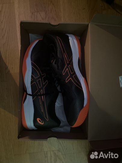 Кроссовки asics унисекс