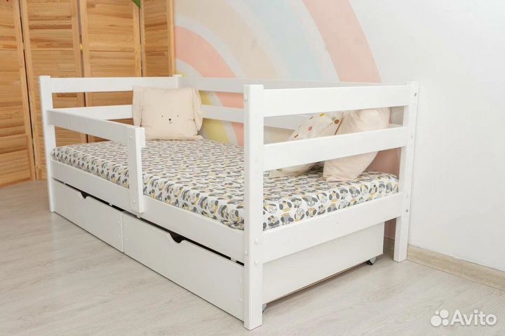 Одноярусная детская кроватка Софа