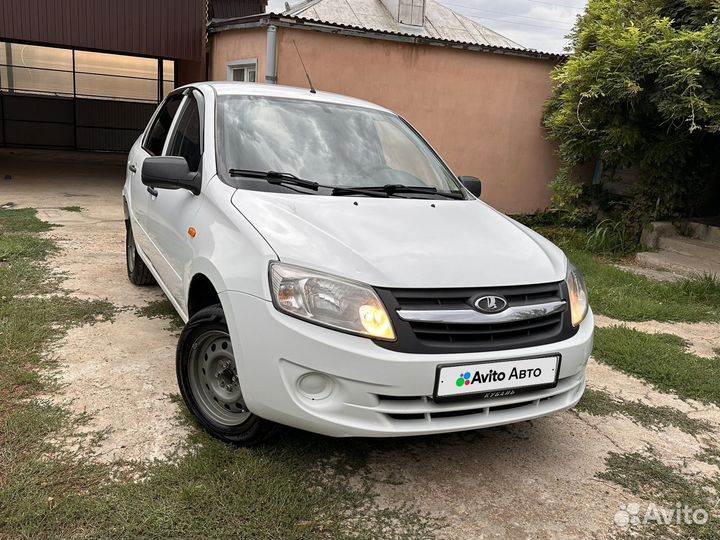 LADA Granta 1.6 МТ, 2013, 217 000 км