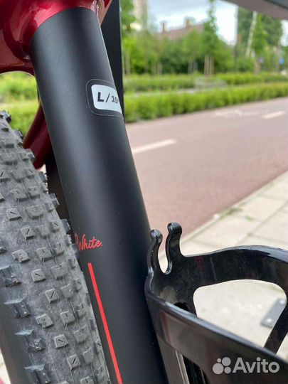 Карбоновый White XC 290 ultimate 2022