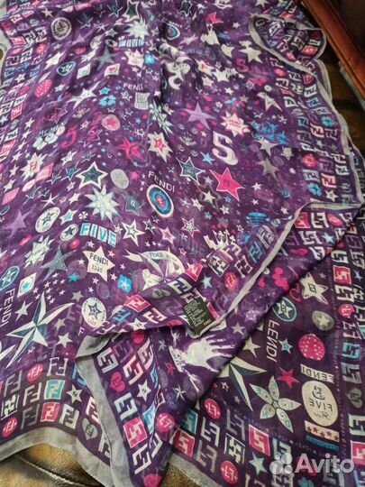 Палантин шелковый fendi номерной италия