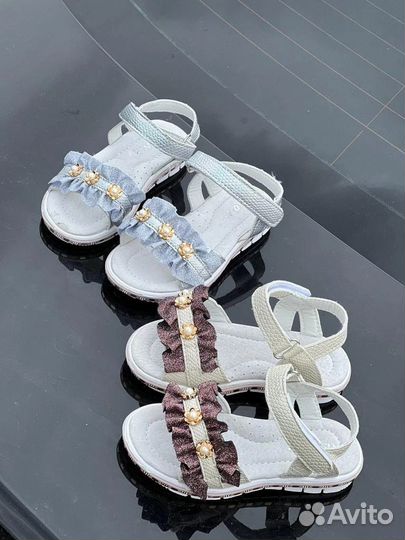 Босоножки для девочки очень красивые