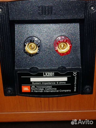 Акустические колонки JBL LX 2001