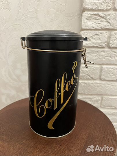 Жестяная банка для кофе