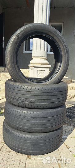 Bridgestone Dueler H/L 33A 5/4.5 R12 B
