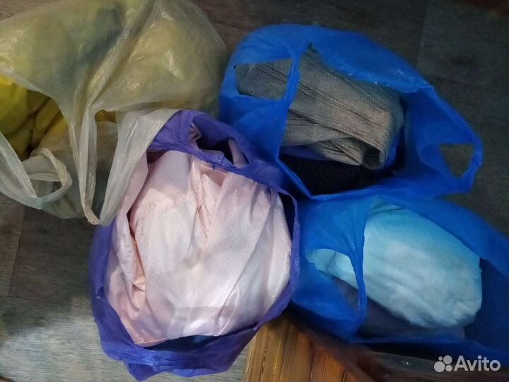 5 пакетов вещей для девочки 135-145 см