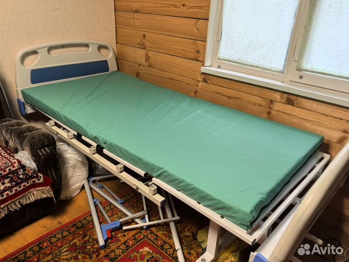 Кровать для лежачих больных бу