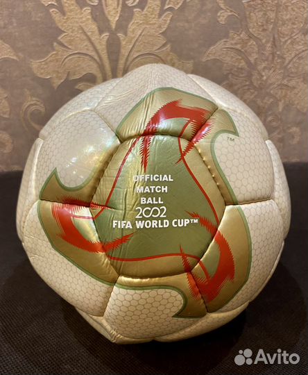 Футбольный мяч Adidas FIFA World CUP final 2002