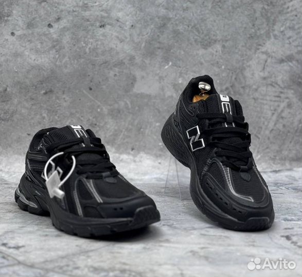 Кроссовки New balance 1006r черные