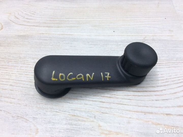 Ручка стеклоподъемника Renault Logan K7MA812 1