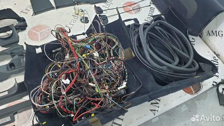 Салон на Mercedes Benz W203