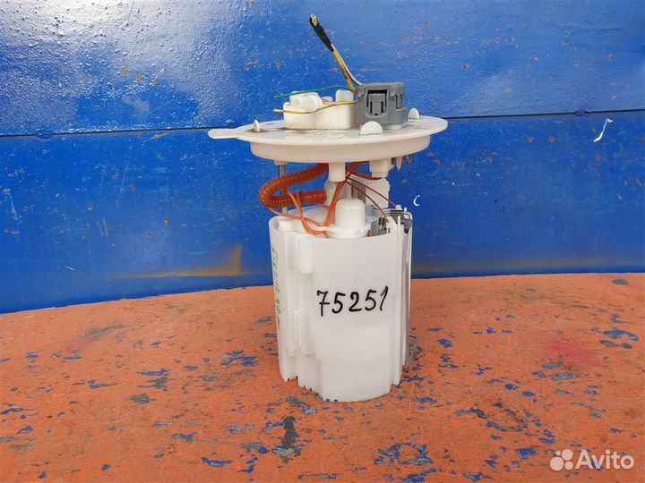 Бензонасос в сборе Ford Fiesta 6 USA 1,6 2012-2019