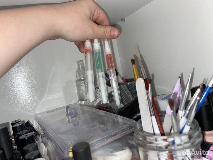 Гель лаки для маникюра и не только