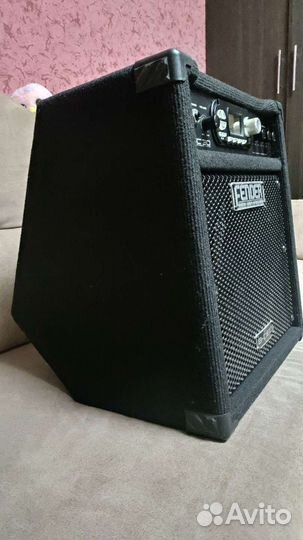 Комбоусилитель для басс гитары