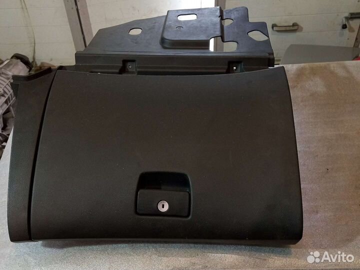 Бардачок Chevrolet Cruze