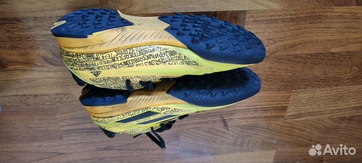 Бутсы футбольные сороконожки детские