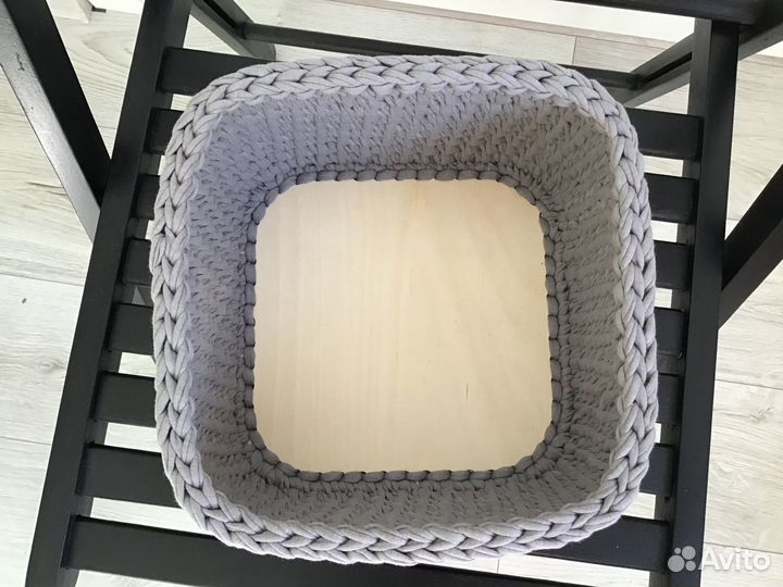 Корзинка из трикотажной пряжи Париж