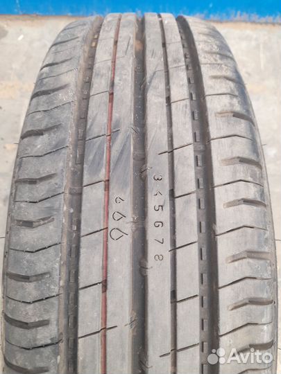 Nokian Tyres Hakka Black 205/75 R16C