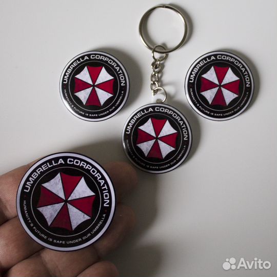 Набор значок магнит брелок наклейка Resident Evil