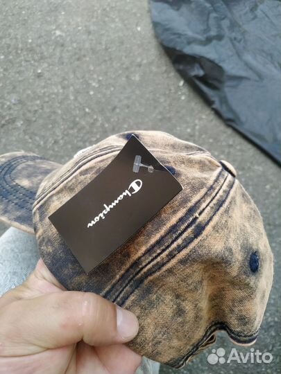 Бейсболки Champion и Diesel