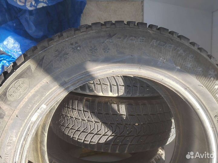 Michelin X-Ice North 3 215/60 R17