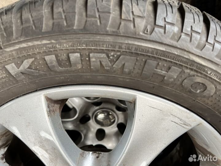 Kumho I'Zen KW23 205/55 R16