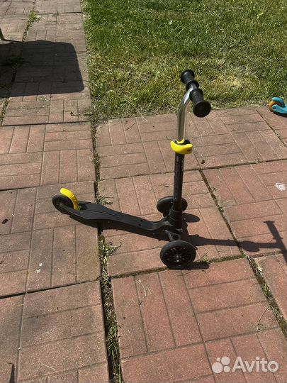Самокат детский трехколесный