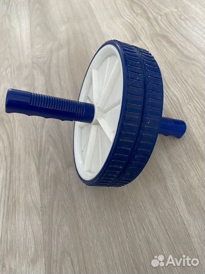 Ролик для пресса