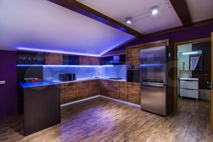 Дом 300 м² на участке 2 сот.