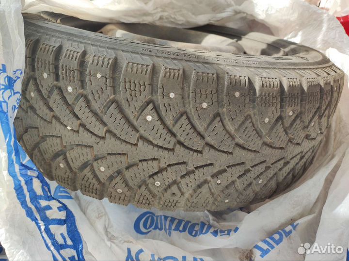 Колеса nokian hakkapeliitta 4 195/60 r15