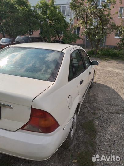 Ford Focus 1.8 МТ, 1999, 3 000 км