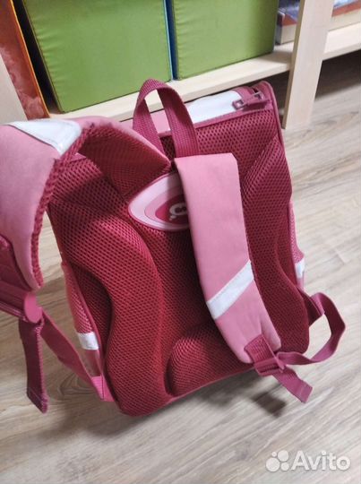 Школьный рюкзак