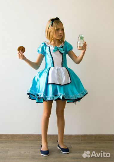 Карнавальные костюмы Шляпника, Алисы, Кролика