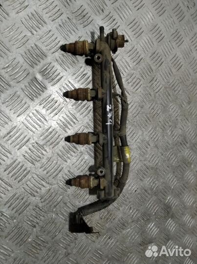 Форсунка двигателя Rover 400 1995 2000