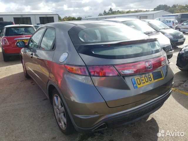 Разбирается honda Civic 5D 2008г. 1,8 R18A2