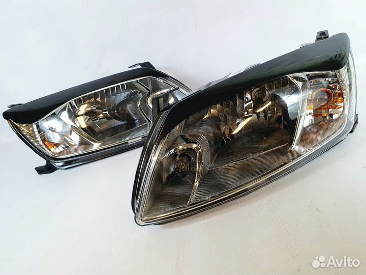 Фары Лада Гранта комплект с ресничками