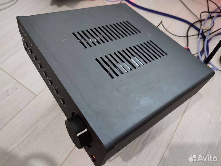 Усилитель звука Quad Vena II Black