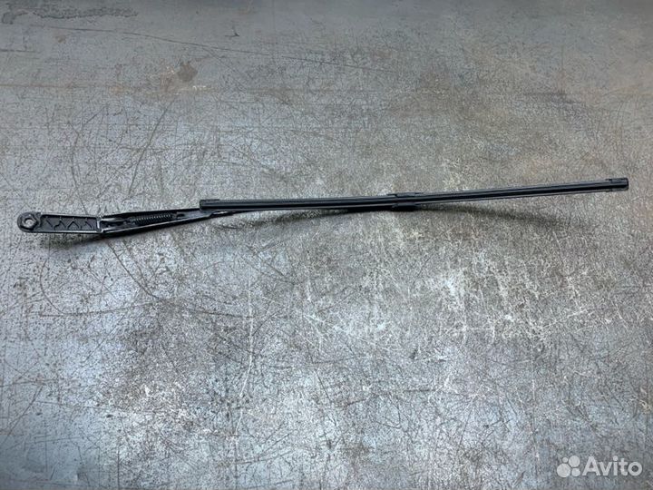 Поводок передний левый Audi A7 седан cduc 2010