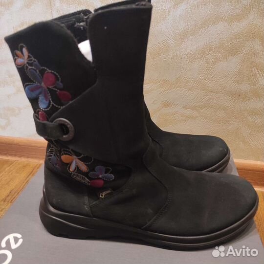 Сапоги для девочки